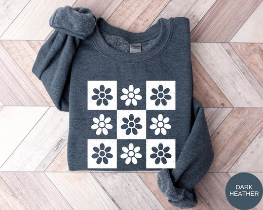 Retro Checkered Daisy Youth Sweatshirt, Colorful Floral Boho  Sweatshirt, Vintage Daisy Graphic Crewneck